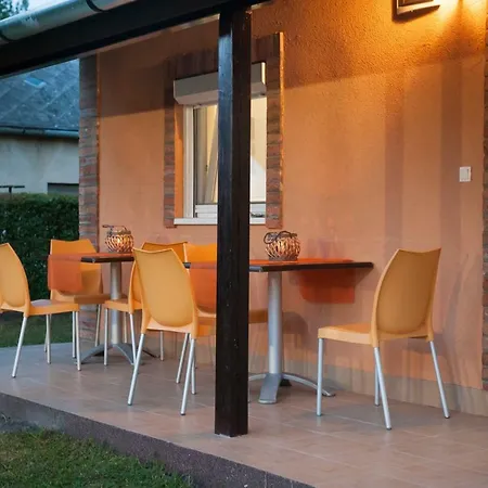 Bier-lak House 71 Apartment Balatonlelle