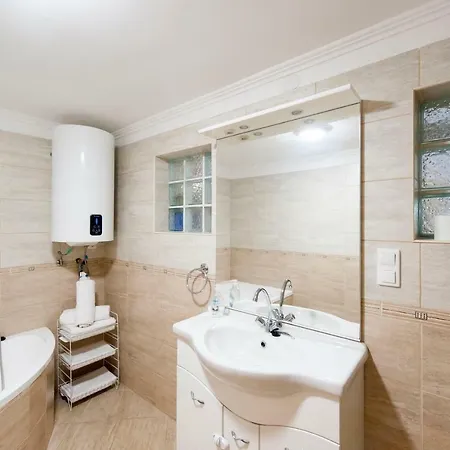 Bier-lak House 71 Apartman