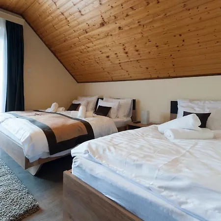 Bier-lak House 71 Apartman