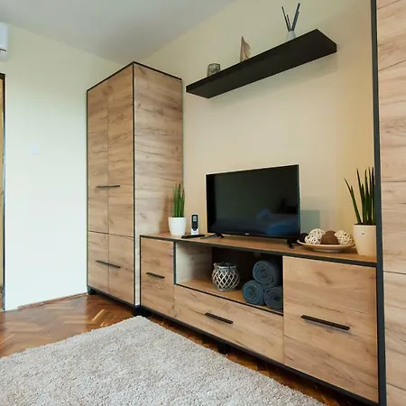 Apartman Bier-lak House 71